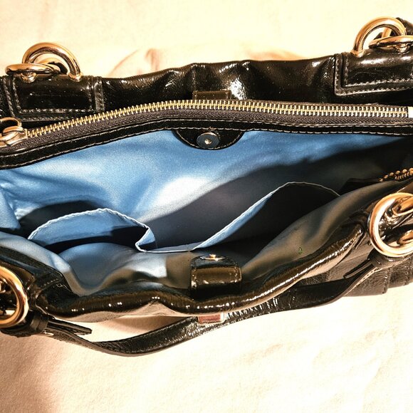 Coach Black Pantent Leather Handbag lots of pockets comes with Dust Bag - Picture 11 of 16